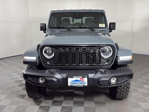 2026 Jeep Gladiator Sport