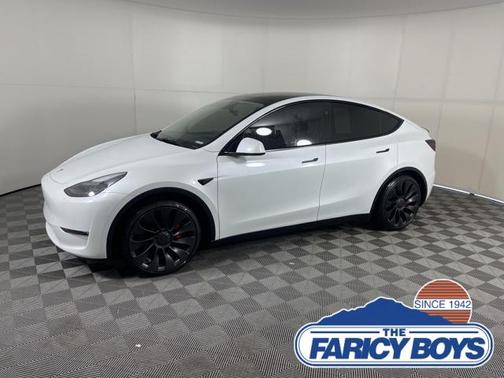 2025 Tesla Model Y Performance