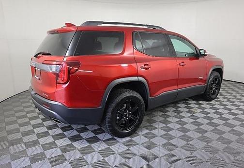 2021 GMC Acadia AT4