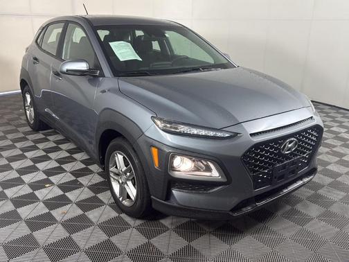 Sonic Silver 2020 Hyundai KONA SE
