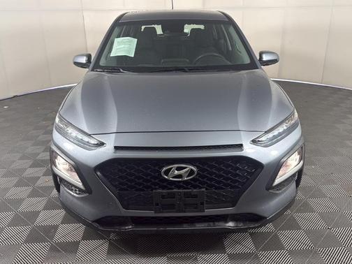 Sonic Silver 2020 Hyundai KONA SE