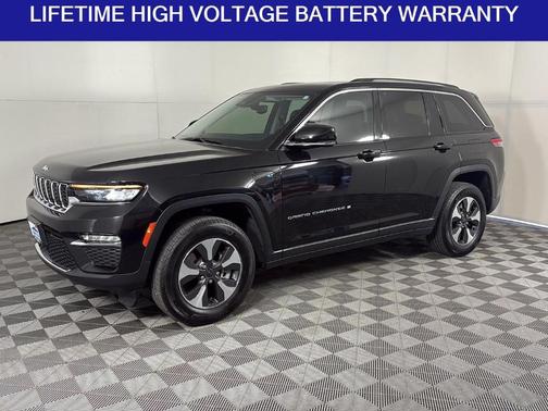 Diamond Black 2022 Jeep Grand Cherokee 4xe Base