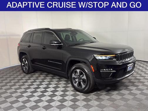 Diamond Black 2022 Jeep Grand Cherokee 4xe Base