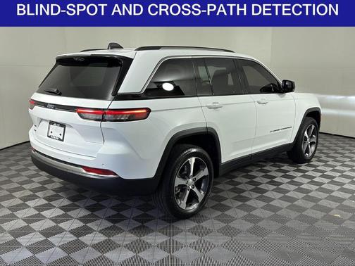 Bright White Clearcoat 2022 Jeep Grand Cherokee 4xe Base