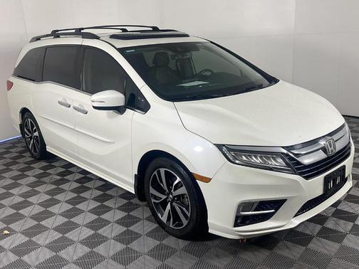 2018 Honda Odyssey Elite