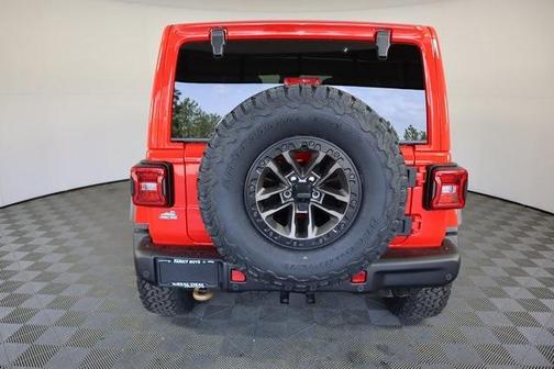 2025 Jeep Wrangler Rubicon 392