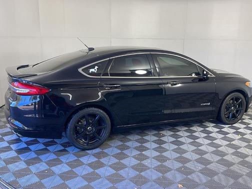 2017 Ford Fusion Hybrid Titanium
