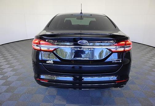 2017 Ford Fusion Hybrid Titanium