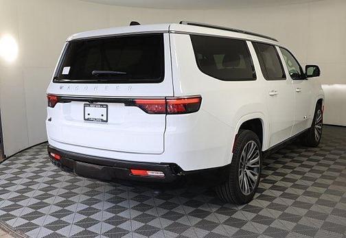 2025 Jeep Wagoneer L Series II