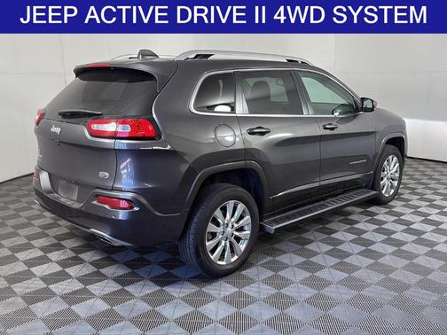 2018 Jeep Cherokee Overland