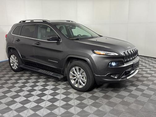 2018 Jeep Cherokee Overland