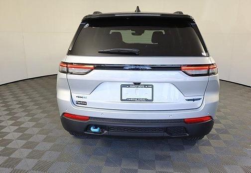 2025 Jeep Grand Cherokee 4xe Trailhawk