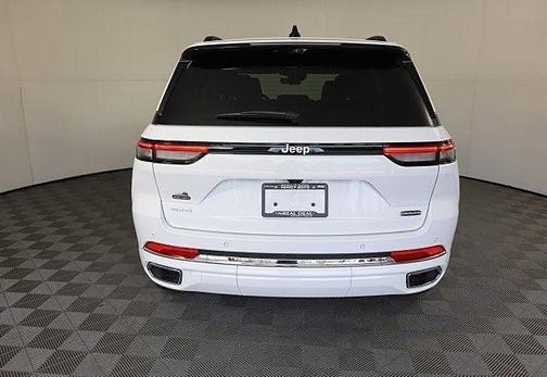 2025 Jeep Grand Cherokee Overland