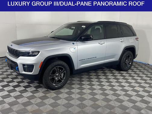 2024 Jeep Grand Cherokee 4xe Trailhawk Carb State Pkg