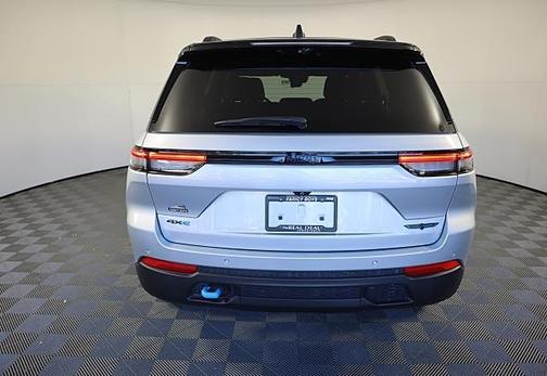 2024 Jeep Grand Cherokee 4xe Trailhawk Carb State Pkg