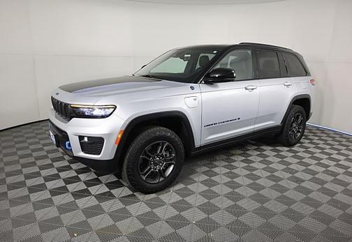 2024 Jeep Grand Cherokee 4xe Trailhawk Carb State Pkg