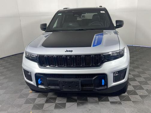 2024 Jeep Grand Cherokee 4xe Trailhawk Carb State Pkg