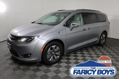 2019 Chrysler Pacifica Hybrid Limited