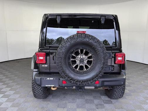 Black Clearcoat 2021 Jeep Wrangler Unlimited Rubicon 392