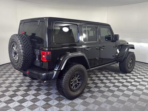 Black Clearcoat 2021 Jeep Wrangler Unlimited Rubicon 392