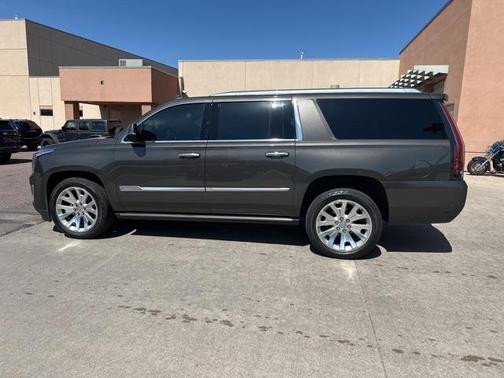 2020 Cadillac Escalade ESV Platinum
