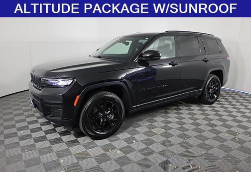 2022 Jeep Grand Cherokee L Laredo