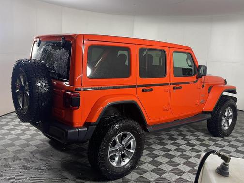 2020 Jeep Wrangler Unlimited Sahara