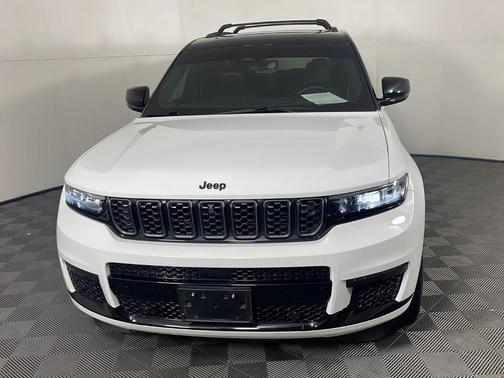 2023 Jeep Grand Cherokee L Summit
