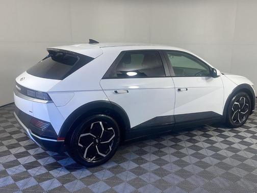 Atlas 2024 Hyundai IONIQ 5 SE