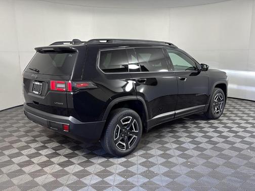 2026 Jeep Cherokee LAREDO/LIMITED