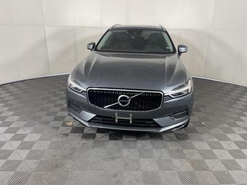 2018 Volvo XC60 T6 Momentum