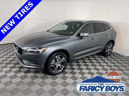 2018 Volvo XC60 T6 Momentum