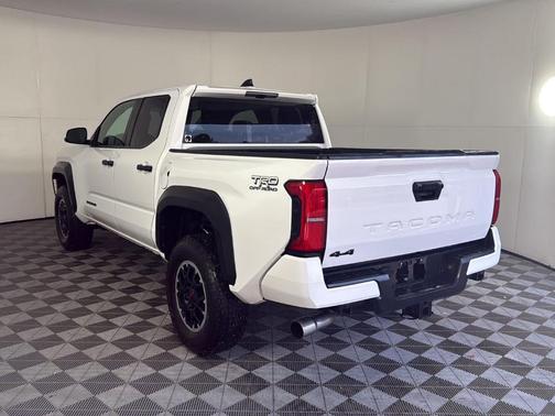 Ice 2024 Toyota Tacoma TRD Off Road
