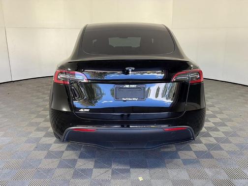 Black 2021 Tesla Model Y Performance