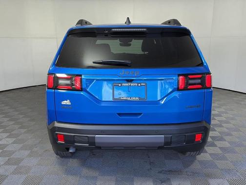 2026 Jeep Cherokee LAREDO/LIMITED