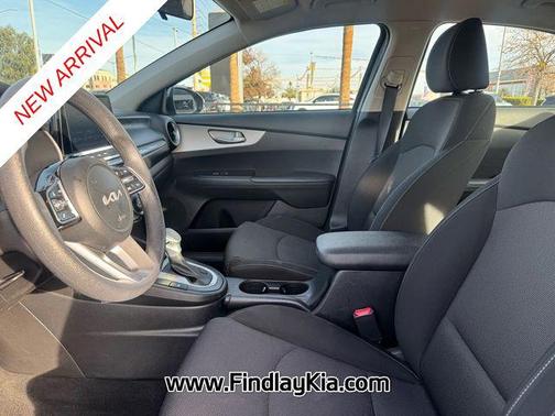 2023 Kia Forte LXS