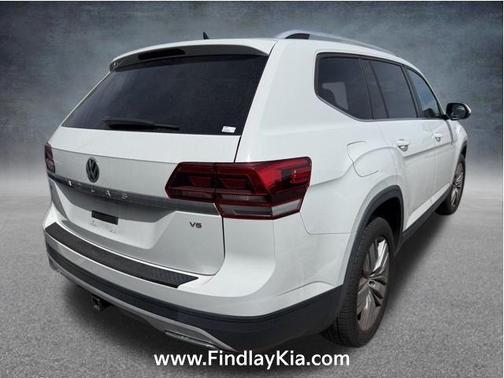 Pure White 2019 Volkswagen Atlas 3.6L SE w/Technology