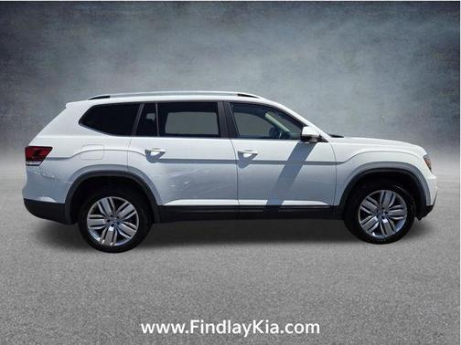 Pure White 2019 Volkswagen Atlas 3.6L SE w/Technology