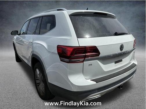 Pure White 2019 Volkswagen Atlas 3.6L SE w/Technology