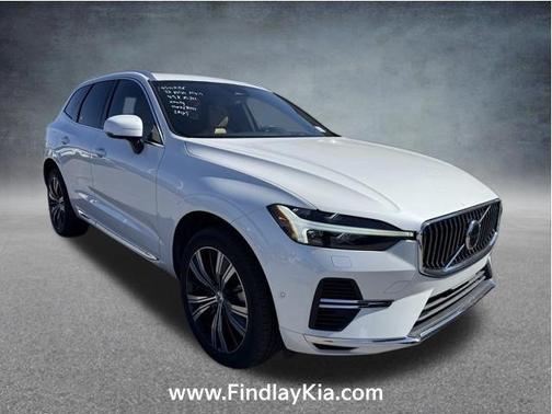 2022 Volvo XC60 Recharge Plug-In Hybrid T8 Inscription