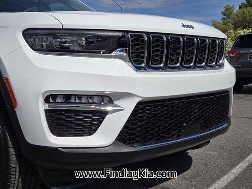 Bright White Clearcoat 2022 Jeep Grand Cherokee Limited