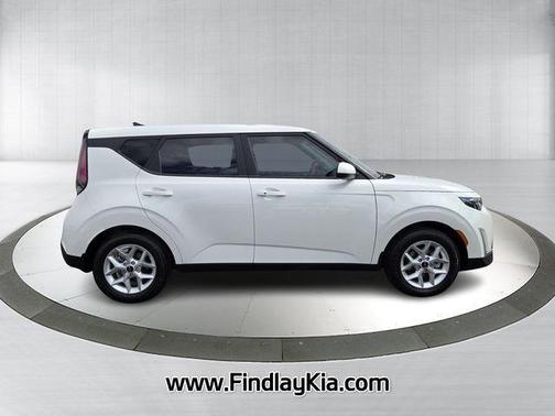2025 Kia Soul S