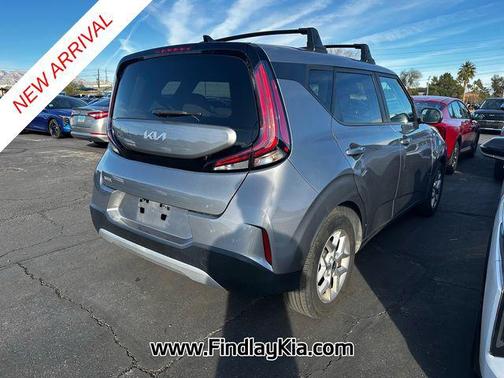 2023 Kia Soul LX