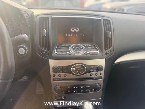 2013 INFINITI G37 Journey