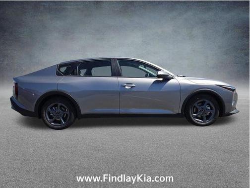 Steel Gray 2026 Kia K4 LXS