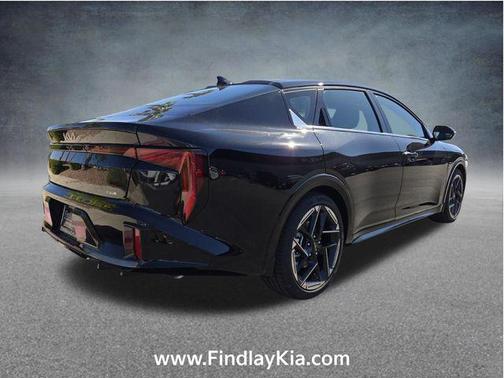 Aurora Black Pearl 2026 Kia K4 GT-Line