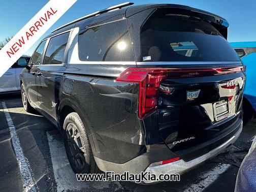 2025 Kia Carnival Hybrid EX