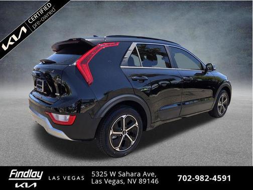Aurora Black 2024 Kia Niro EX