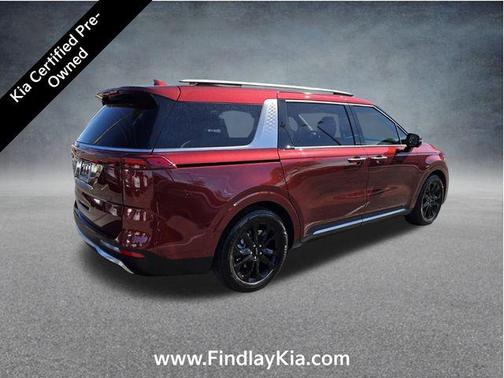 2024 Kia Carnival SX