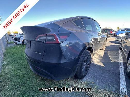 2025 Tesla Model Y Long Range Dual Motor All-Wheel Drive
